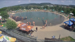 Koupací jezero