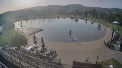 Koupací jezero