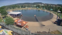 Koupací jezero