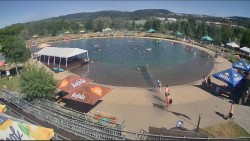 Koupací jezero