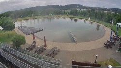 Koupací jezero