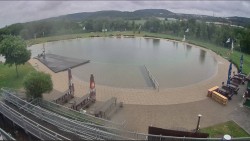 Koupací jezero