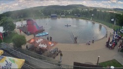 Koupací jezero