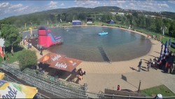 Koupací jezero