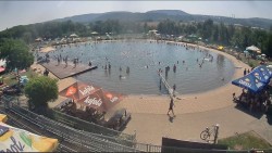 Koupací jezero