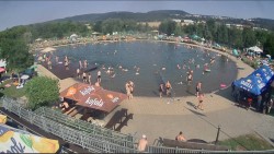Koupací jezero