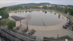 Koupací jezero
