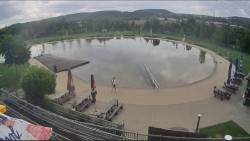 Koupací jezero