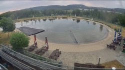 Koupací jezero