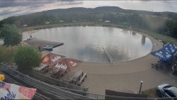 Koupací jezero