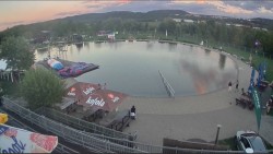 Koupací jezero