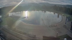 Koupací jezero