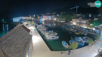 Město Bol