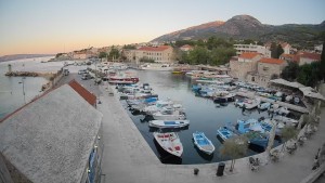 Town of Bol - Port of Bol, Vidova Gora - 16.9.2026 v 06:45