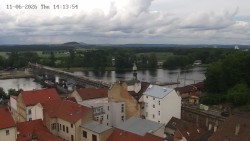 České středohoří, Labe, Zámek