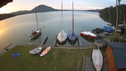 Máchovo jezero, Borný, Bezděz