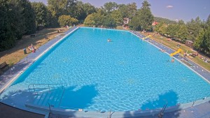 Koupaliště Hradec nad Moravicí - Hlavní bazén - 8.8.2026 v 15:45 Koupaliště Hradec nad Moravicí - Hlavní bazén - 8.8.2026 v 15:45