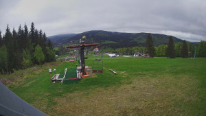 Horské atrakce Ramzová - Horní část sjezdovky Skiareálu Ramzová - 5.5.2025 v 11:00 Horské atrakce Ramzová - Horní část sjezdovky Skiareálu Ramzová - 5.5.2025 v 11:00