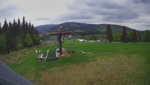 Horské atrakce Ramzová - Horní část sjezdovky Skiareálu Ramzová - 5.5.2025 v 17:00 Horské atrakce Ramzová - Horní část sjezdovky Skiareálu Ramzová - 5.5.2025 v 17:00