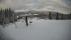 Horní část sjezdovky Skiareálu Ramzová