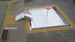 Children's paddling pool