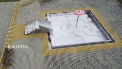 Children's paddling pool