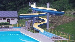 Schwimmbad Rusava - Rutsche - 16.6.2026 v 20:30 Schwimmbad Rusava - Rutsche - 16.6.2026 v 20:30