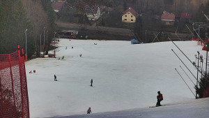 Skiareál Karolinka - Město Karolinka - 4.3.2026 v 13:05 Skiareál Karolinka - Město Karolinka - 4.3.2026 v 13:05