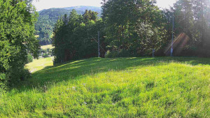 Skiareál Karolinka  - Prostřední část sjezdovky a snowpark - 21.6.2025 v 07:32