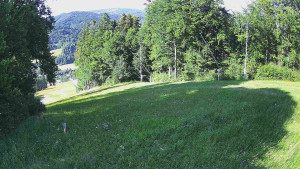 Skiareál Karolinka  - Prostřední část sjezdovky a snowpark - 21.6.2025 v 17:02