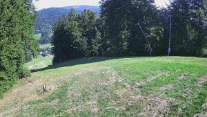 Skiareál Karolinka  - Prostřední část sjezdovky a snowpark - 15.8.2025 v 09:55