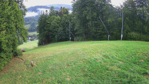 Skiareál Karolinka  - Prostřední část sjezdovky a snowpark - 13.9.2025 v 09:55