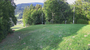 Skiareál Karolinka  - Prostřední část sjezdovky a snowpark - 13.9.2025 v 16:55