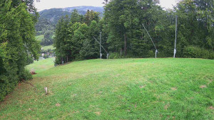 Skiareál Karolinka  - Prostřední část sjezdovky a snowpark - 16.9.2025 v 09:55