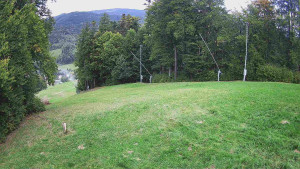 Skiareál Karolinka  - Prostřední část sjezdovky a snowpark - 29.9.2025 v 11:55