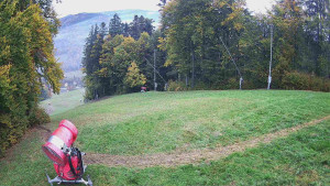 Skiareál Karolinka  - Prostřední část sjezdovky a snowpark - 14.10.2025 v 09:55