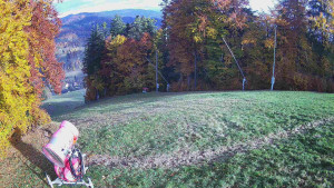 Skiareál Karolinka  - Prostřední část sjezdovky a snowpark - 23.10.2025 v 09:50