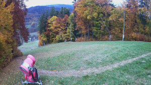 Skiareál Karolinka  - Prostřední část sjezdovky a snowpark - 23.10.2025 v 13:55