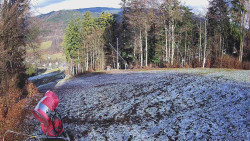 Prostřední část sjezdovky a snowpark