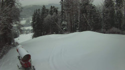 Prostřední část sjezdovky a snowpark