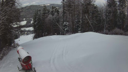Prostřední část sjezdovky a snowpark