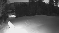 Prostřední část sjezdovky a snowpark