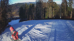 Prostřední část sjezdovky a snowpark