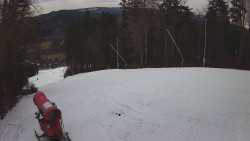 Prostřední část sjezdovky a snowpark