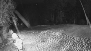 Skiareál Karolinka  - Prostřední část sjezdovky a snowpark - 6.12.2025 v 00:55