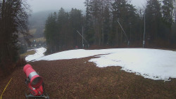 Prostřední část sjezdovky a snowpark