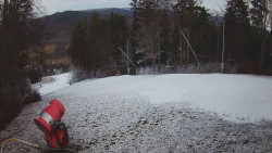 Prostřední část sjezdovky a snowpark