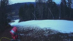 Prostřední část sjezdovky a snowpark