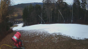 Skiareál Karolinka  - Prostřední část sjezdovky a snowpark - 17.12.2025 v 08:55
