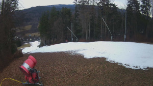 Skiareál Karolinka - Prostřední část sjezdovky a snowpark - 17.12.2025 v 11:15 Skiareál Karolinka - Prostřední část sjezdovky a snowpark - 17.12.2025 v 11:15